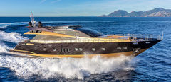 32m VBG Luxury Yacht with Crew! - resim 1