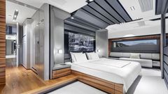 38m Luxury Peri Yacht with Fly! - Bild 7