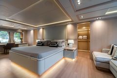 51m Amels Luxury Yacht! - zdjęcie 6