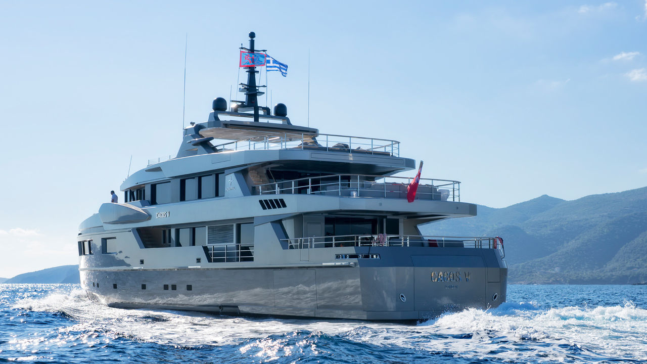 Admiral Yacht 40m! - image 1