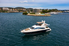 Azimut 58 Fly - picture 3