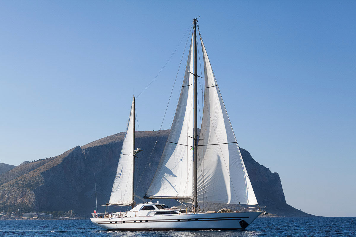 Benetti Sailing Yacht 27 m - zdjęcie 1