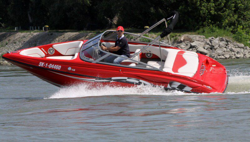 Crownline 185 SS - picture 1