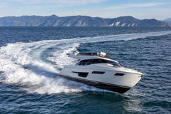 Ferretti Yachts 500 - resim 5