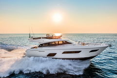 Ferretti Yachts 550 - Bild 8