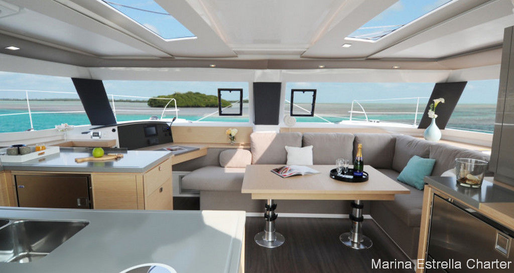 Fountaine Pajot Helia 44 - picture 3