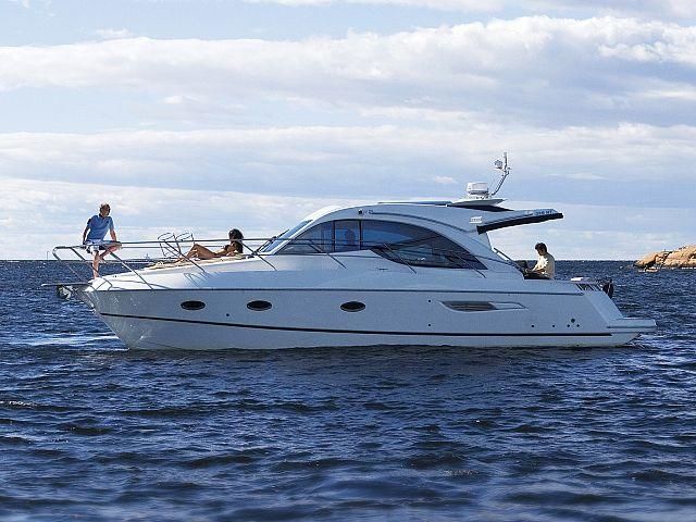 Galeon 390 Hard Top - picture 1