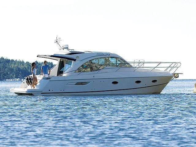 Galeon 390 Hard Top - picture 2