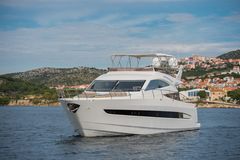 Galeon 640 Fly - picture 3