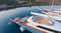 High Deluxe Yacht - ALL About U - imagen 10