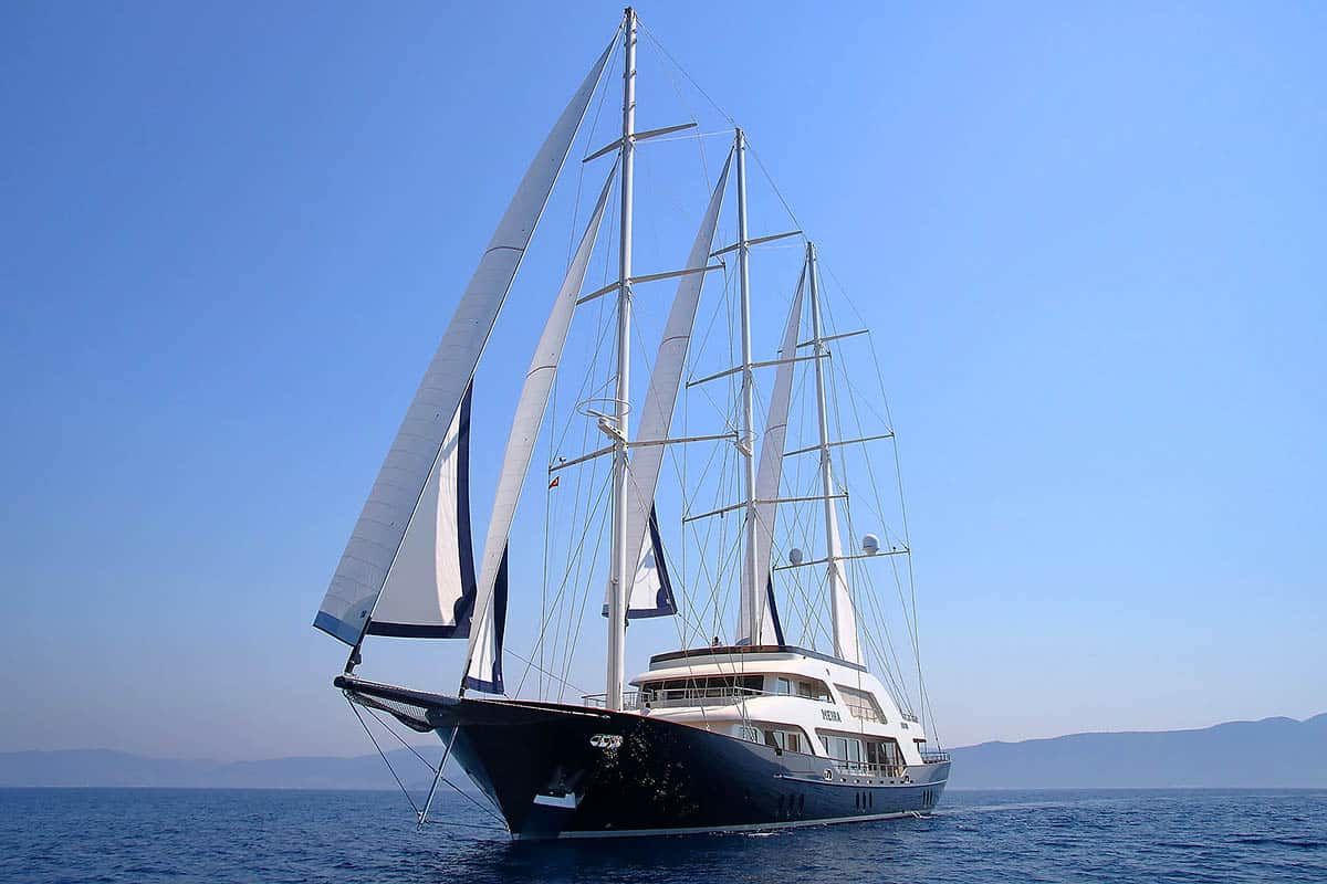 High Deluxe Yacht - Meira - fotka 1