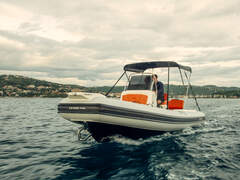 Joker Boat Coaster 650 Plus - imagem 5