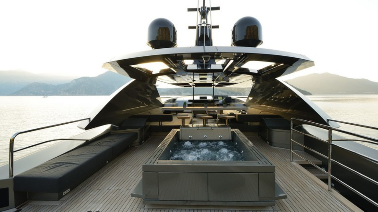 Luxury Peri Yacht FX38 - image 2
