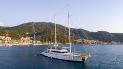 Luxury Sailing Yacht Queen Of Ma - immagine 2