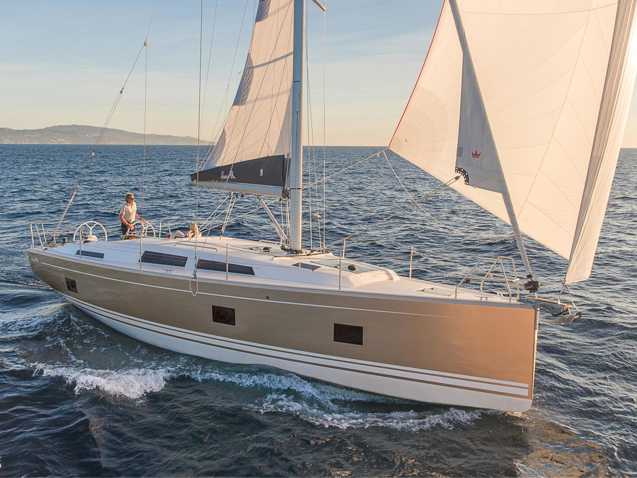 New Hanse 418 2019 - picture 1