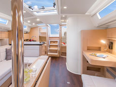 New Hanse 418 2019 - picture 4