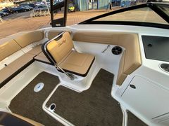 Sea Ray 210 SPXE Wakeedition - picture 10
