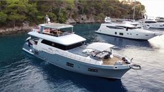 Ultra-luxury Motor Yacht - resim 5